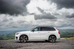 Volvo XC90 T8 Twin Engine R-Design 2019 года (UK)